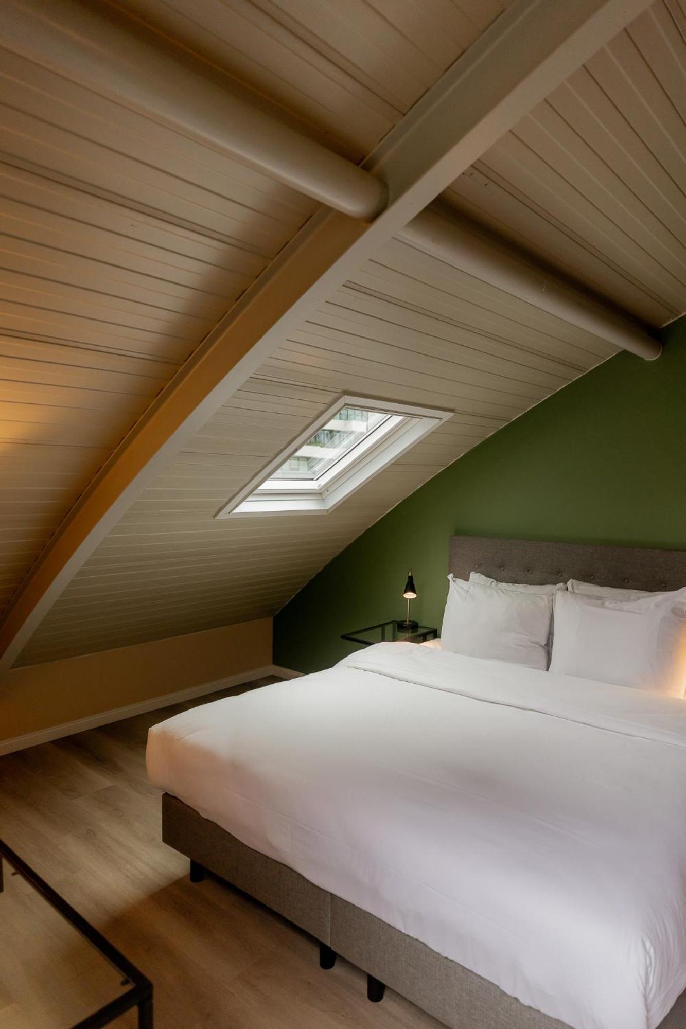 FLOATS by H2OTEL Rotterdam Roterdão Exterior foto